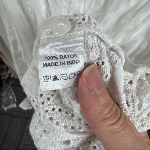 Melissa Odabash White Embroidered Button-Front Tunic Dress | Size M - Picture 8 of 10